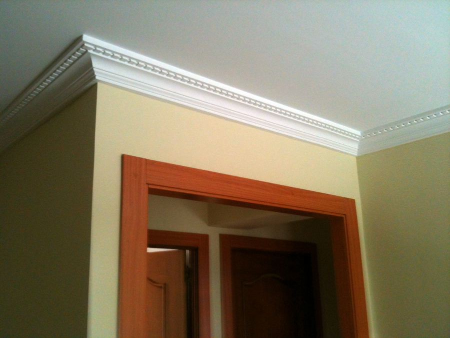 Cornisa de escayola.