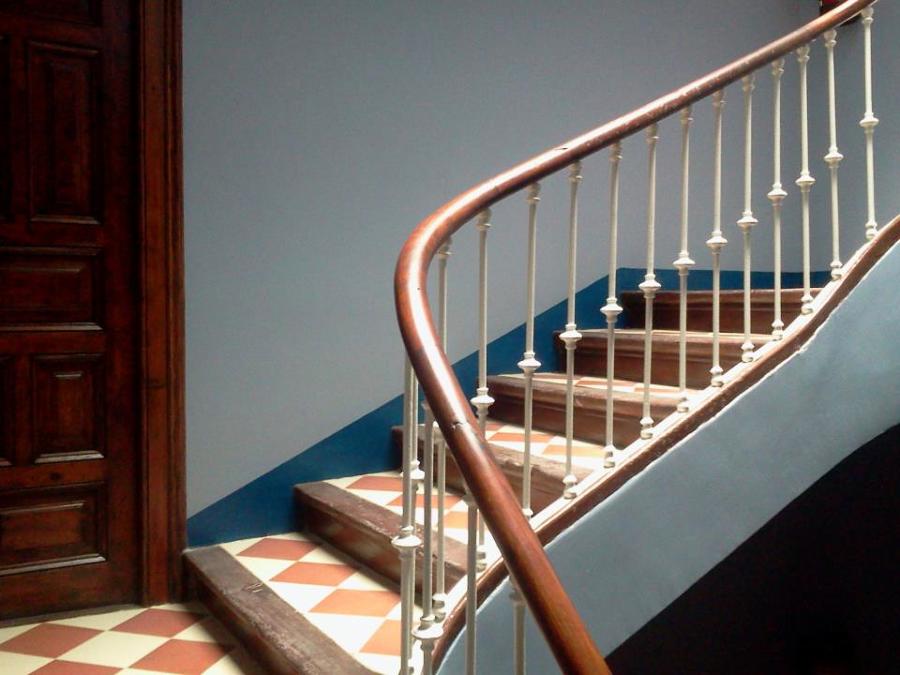 CORREA ESCALERAS RESTAURADA