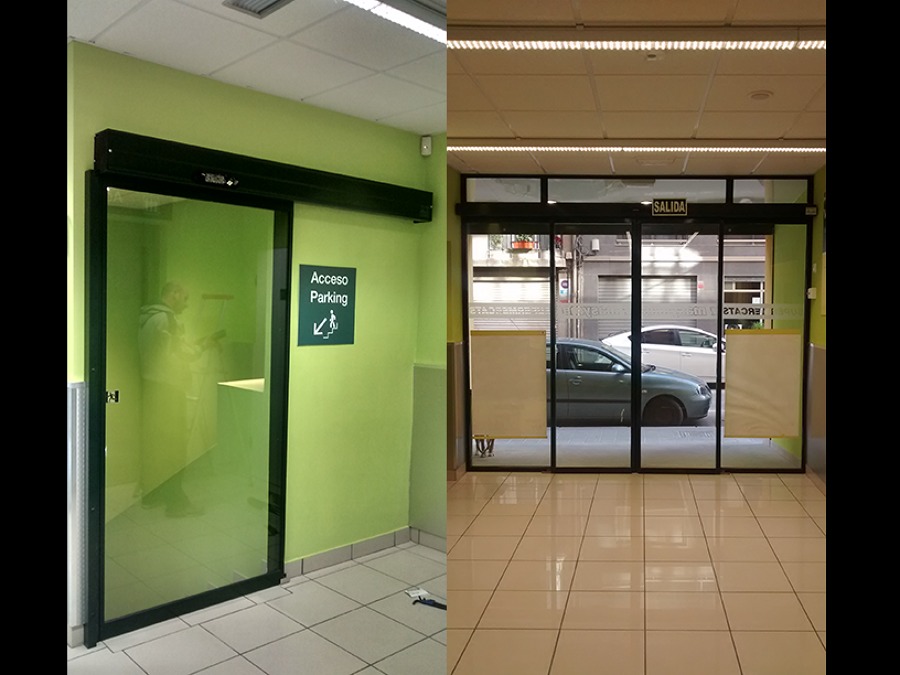 Puerta corredera de cristal