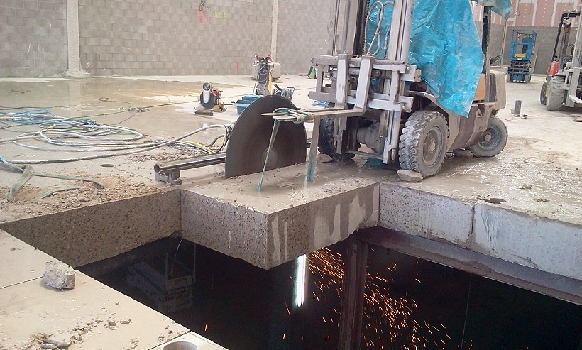 Cortando Lose de Hormigón