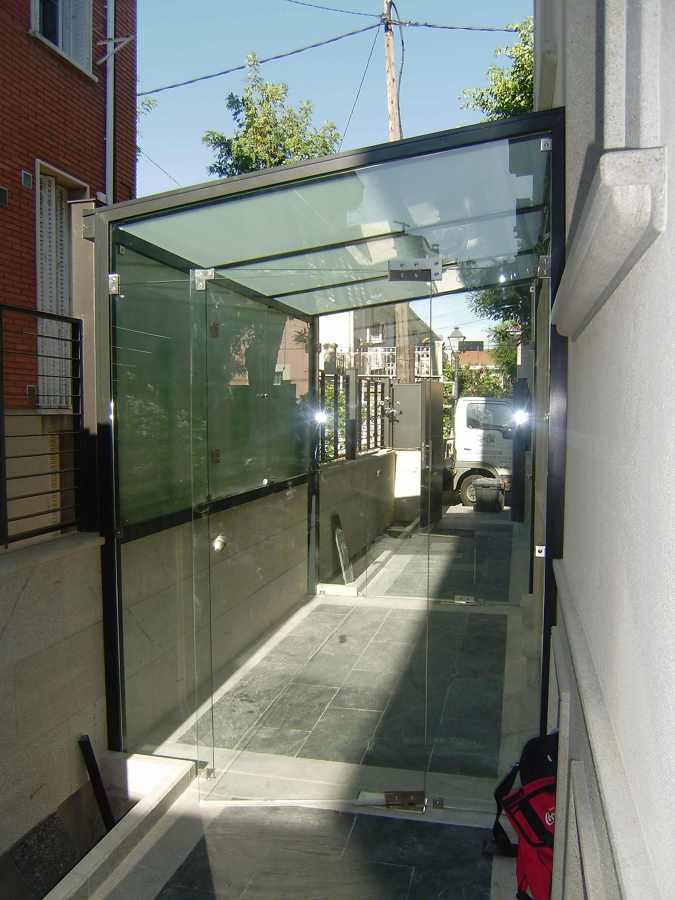 Cortaviento de entrada