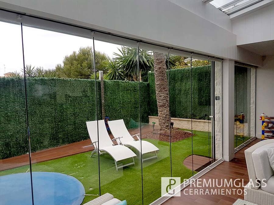 Cortinas de cristal en La Nucia