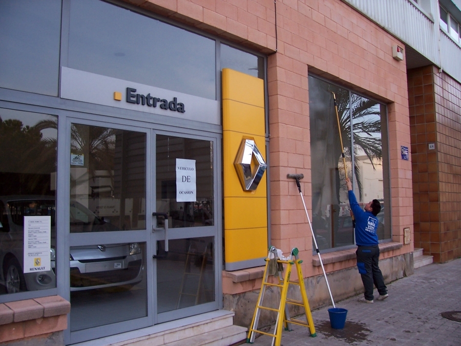 cristales y oficinas