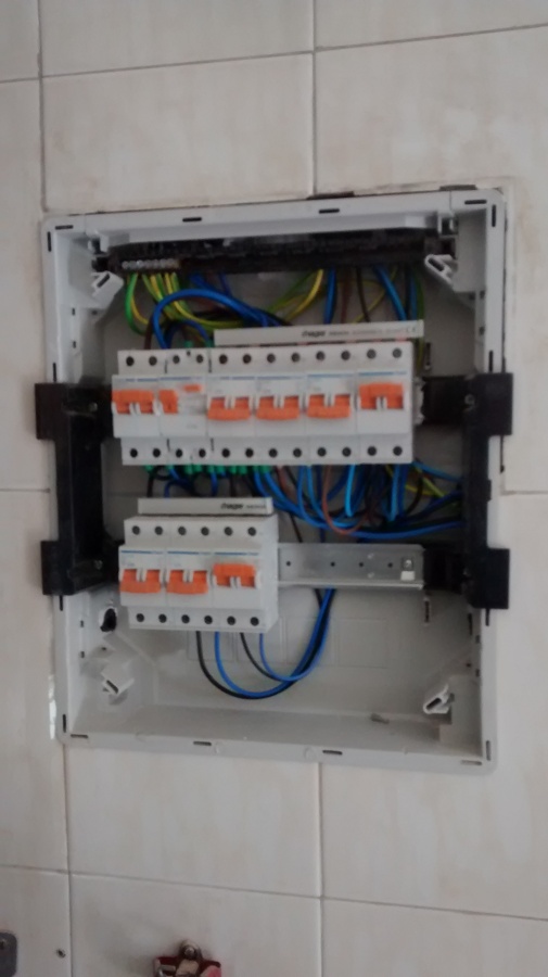 SUSTITUCIÓN CUADRO ELÉCTRICO II