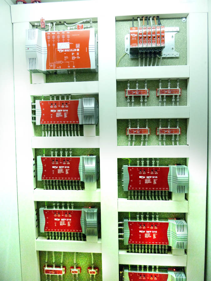 Cuadros Especiales para Telecomunicaciones