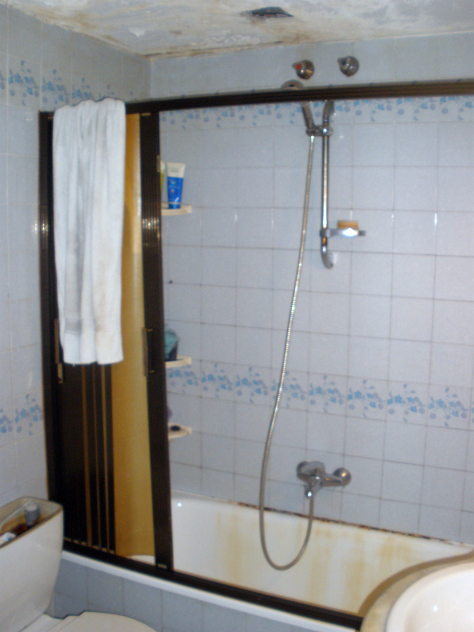 CUARTO DE BAÑO ANTES