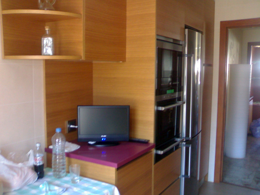 cuina rexapat roura barnissat