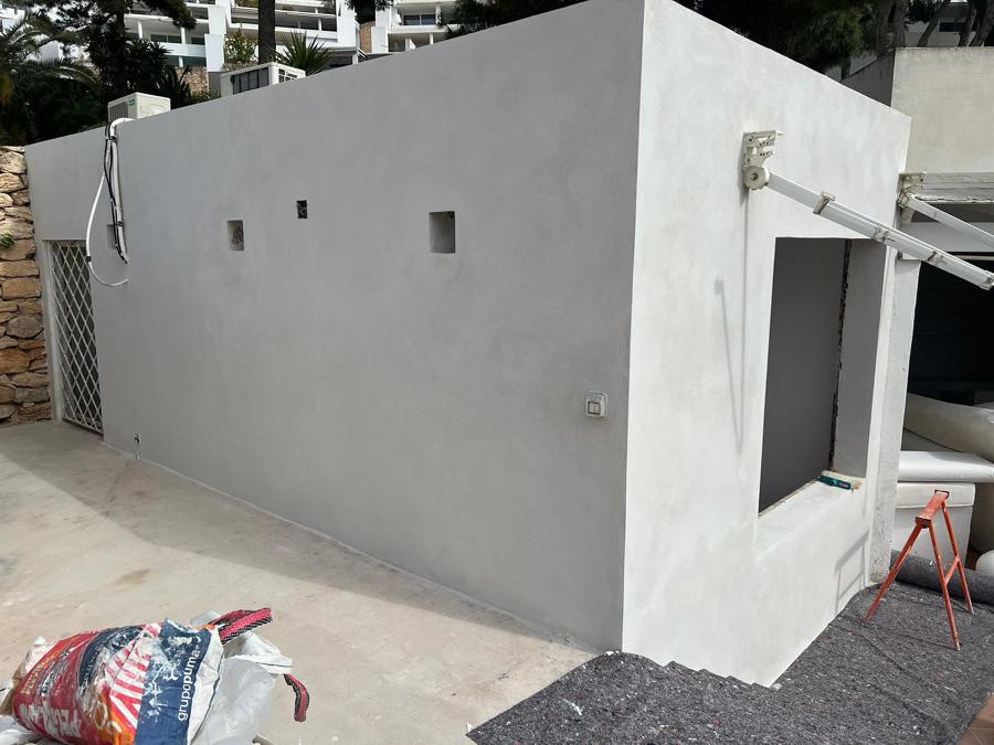 REPARACION FILTRACIONES Y HUMEDADES EN FACHADA E INTERIORES