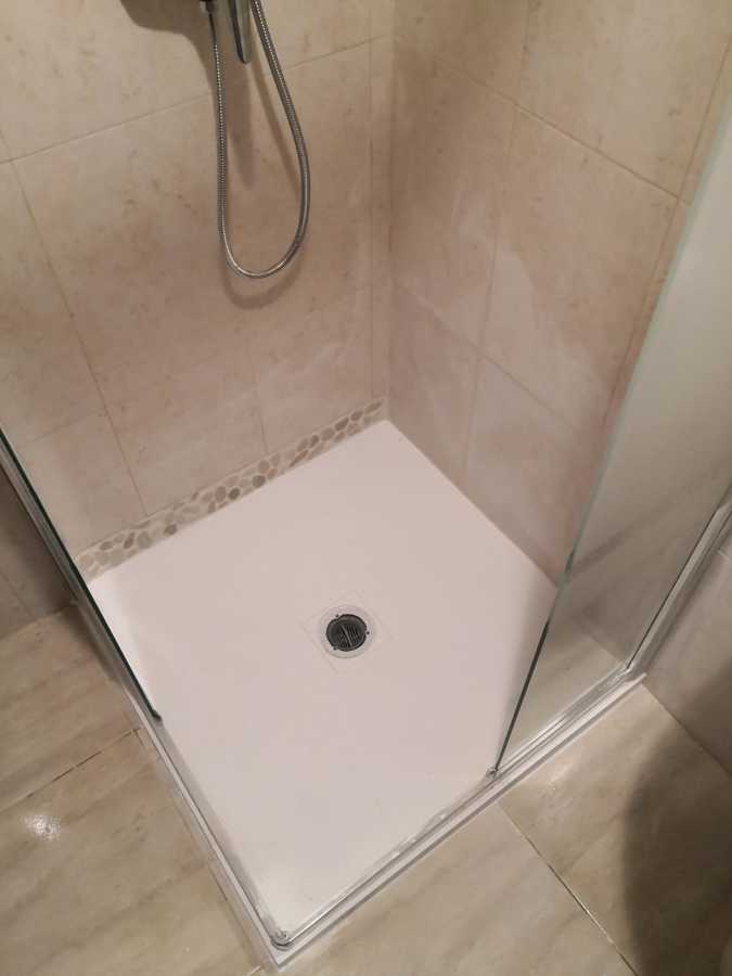 Instalación plato de ducha y mompara