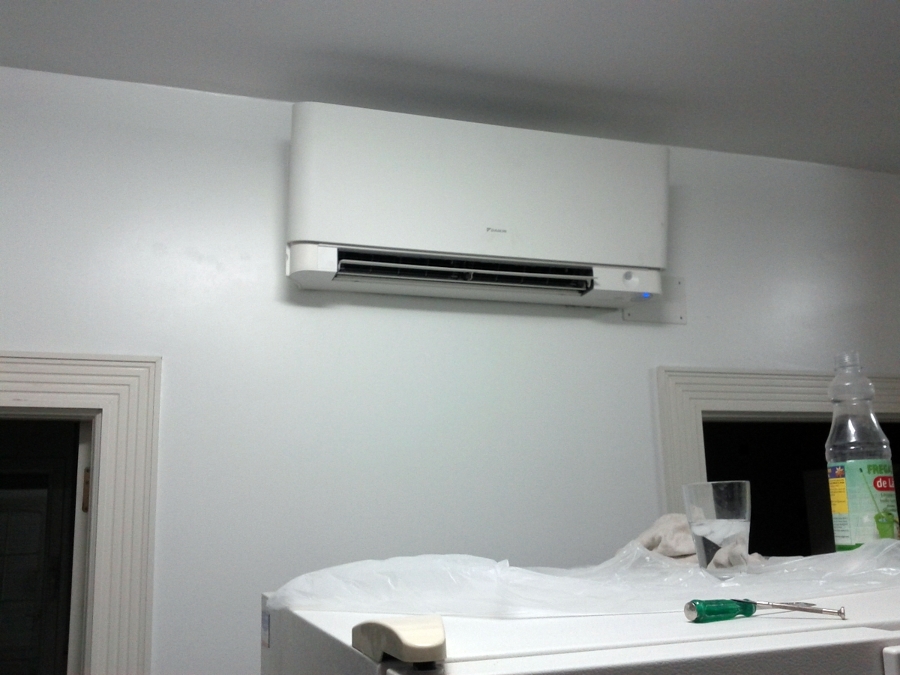 Daikin Emura