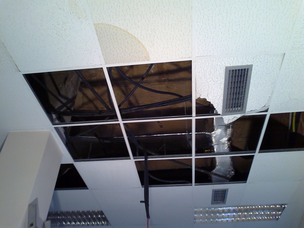 Daños en techo por FILTRACIONES