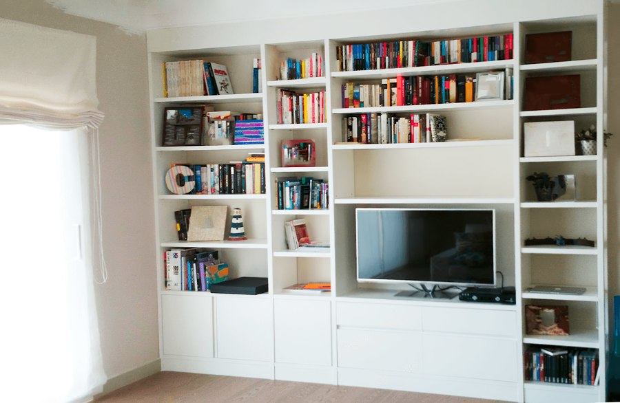 Librería lacada a medida