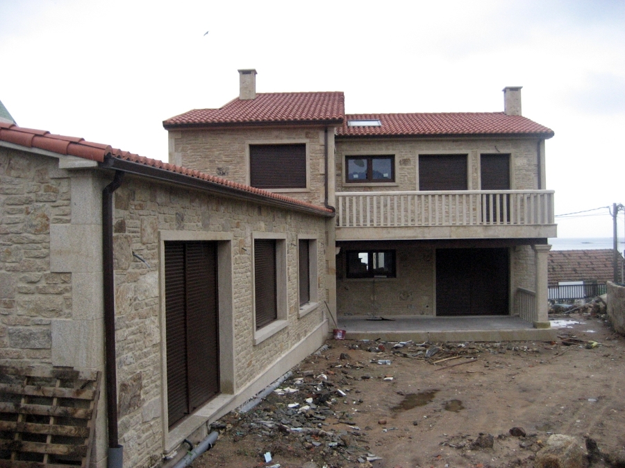 VIVIENDA UNIFAMILIAR