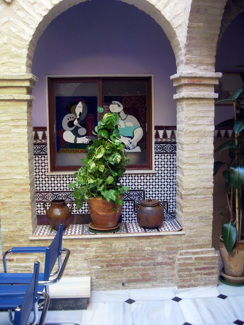 DECORACIÓN OFICINA TÉCNICA PROPIA