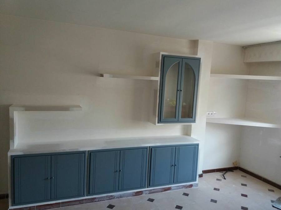 Decoracion en yeso laminado con carpinteria