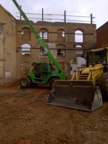 DEMOLICION DEL ANTIGUO CINE DE OSSA DE MONTIEL
