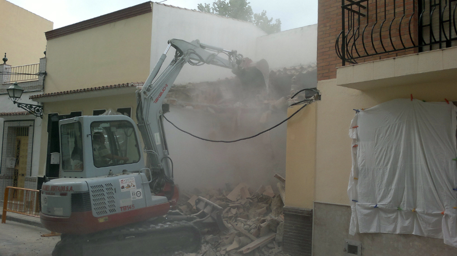 Demolicion y Construccion Vivienda