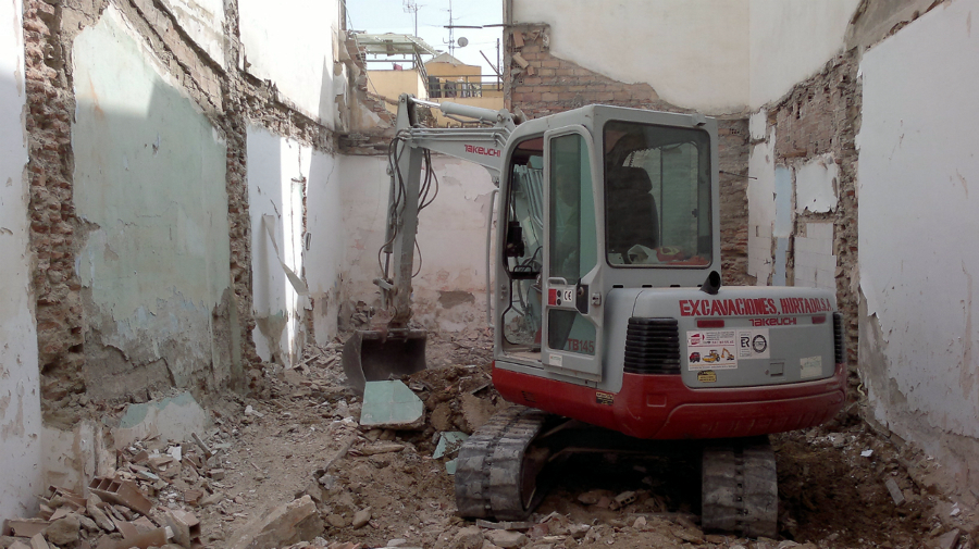 Demolicion y Construccion Vivienda