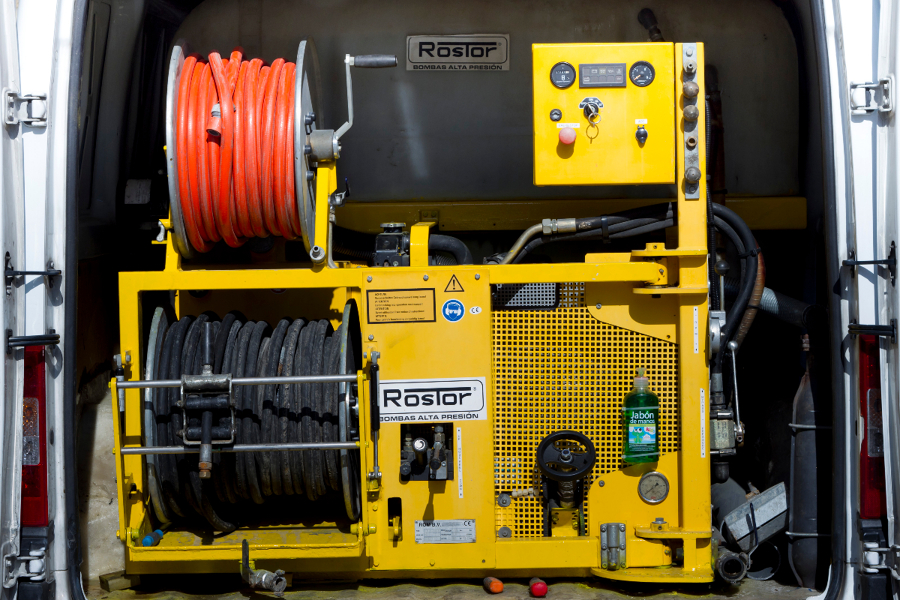 desatascos 24 oras y festivos 697 558 616