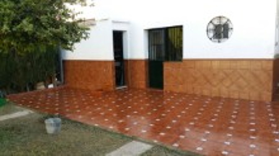 ALICATADO Y SOLADO DE TERRAZA