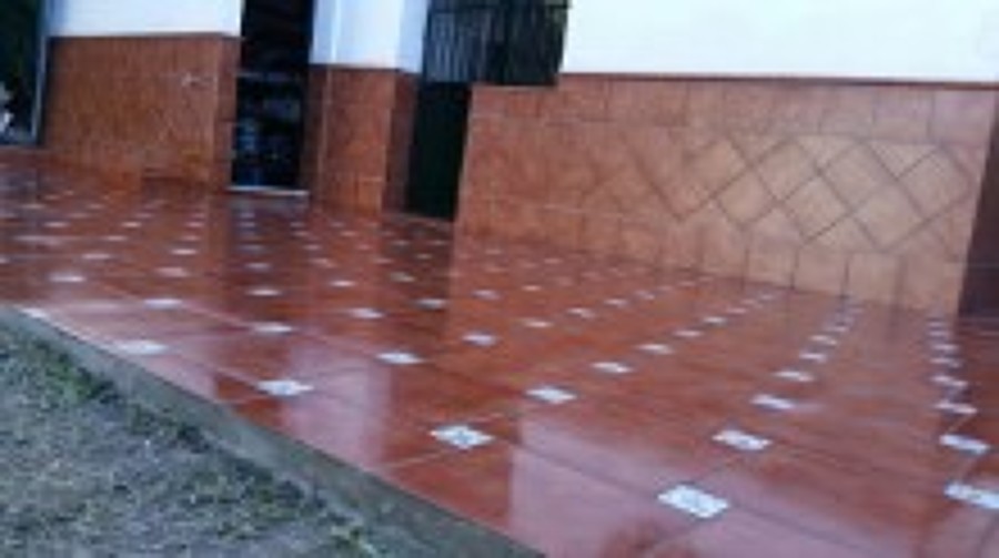ALICATADO Y SOLADO DE TERRAZA