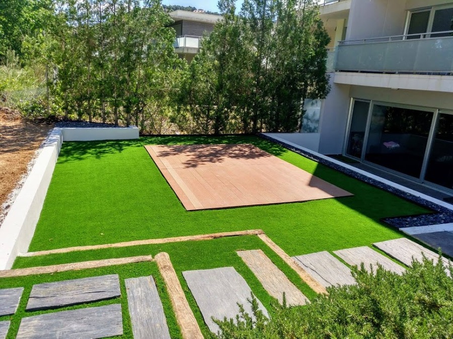 aterrazado traviesas, tarima composite y césped artificial