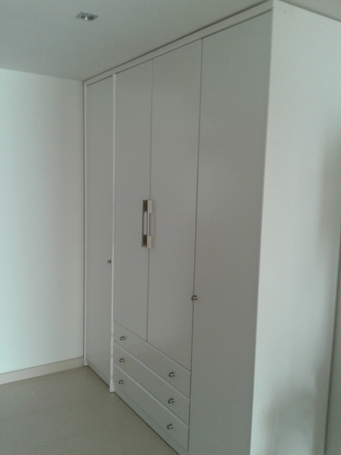 Cortar armario y lacar