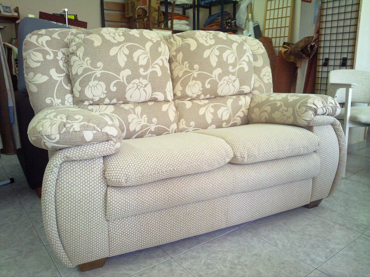 Paso 2. Despúes de retapizarlo