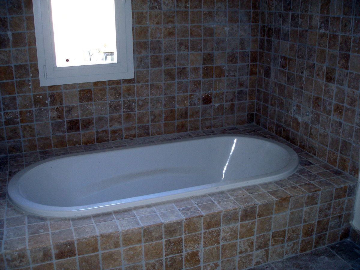 detalle azulejo baño