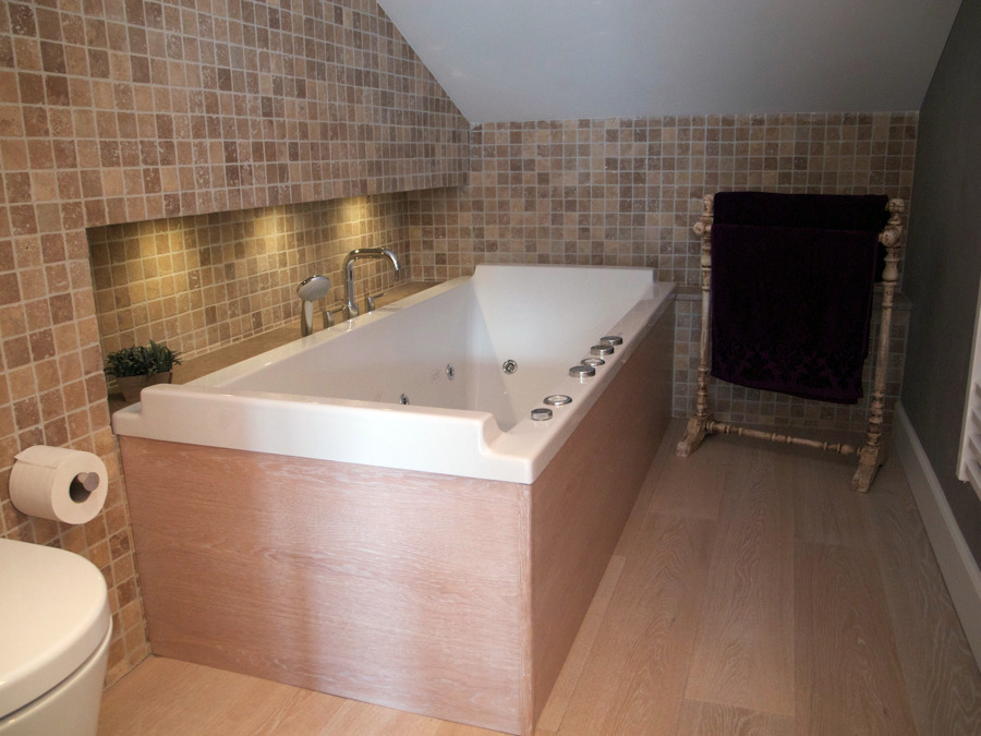 Detalle bañera hidromasaje