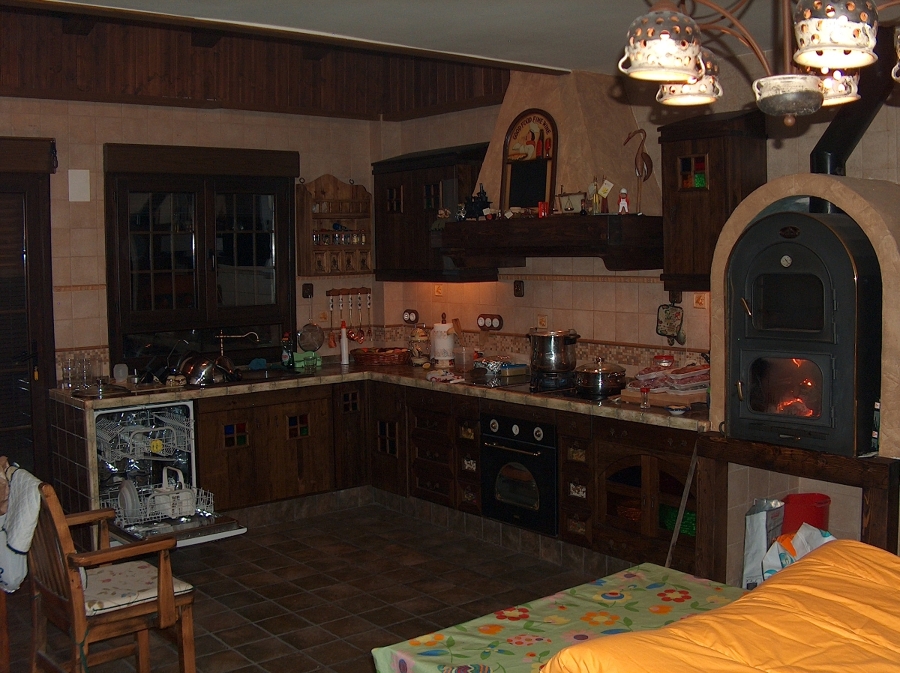 Detalle cocina interior chalet