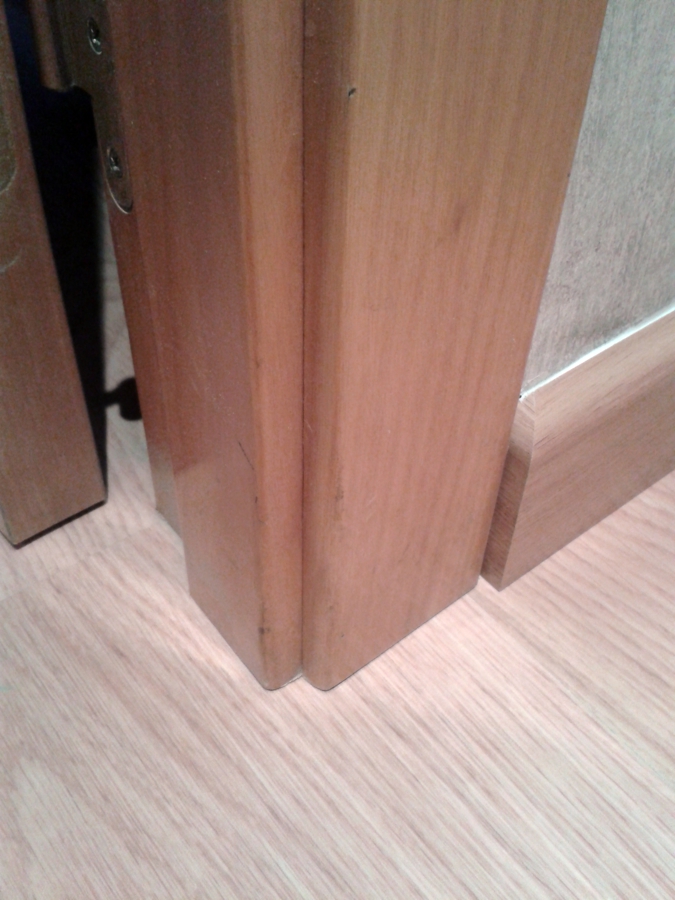 Detalle de los acabados de parquet