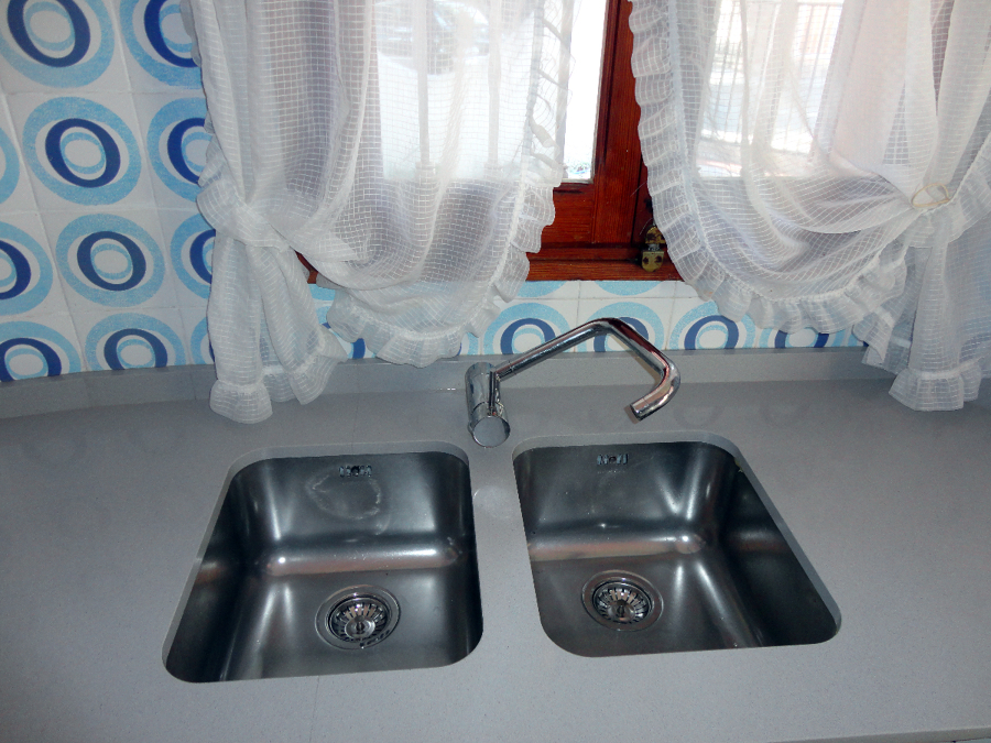 DETALLE GRIFO AVATIBLE