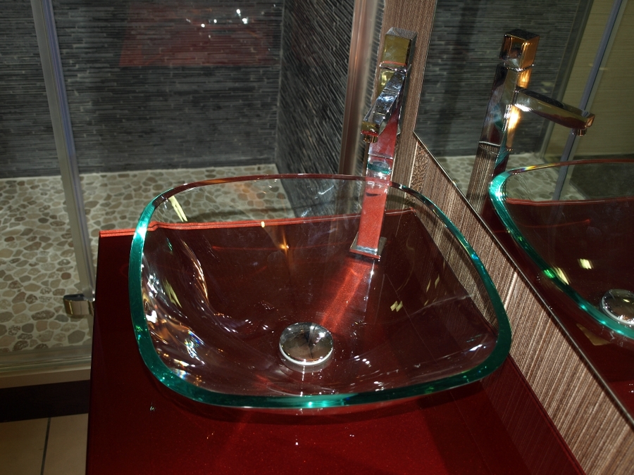 detalle labavo de cristal sobreo eble suspendido JOSMAN