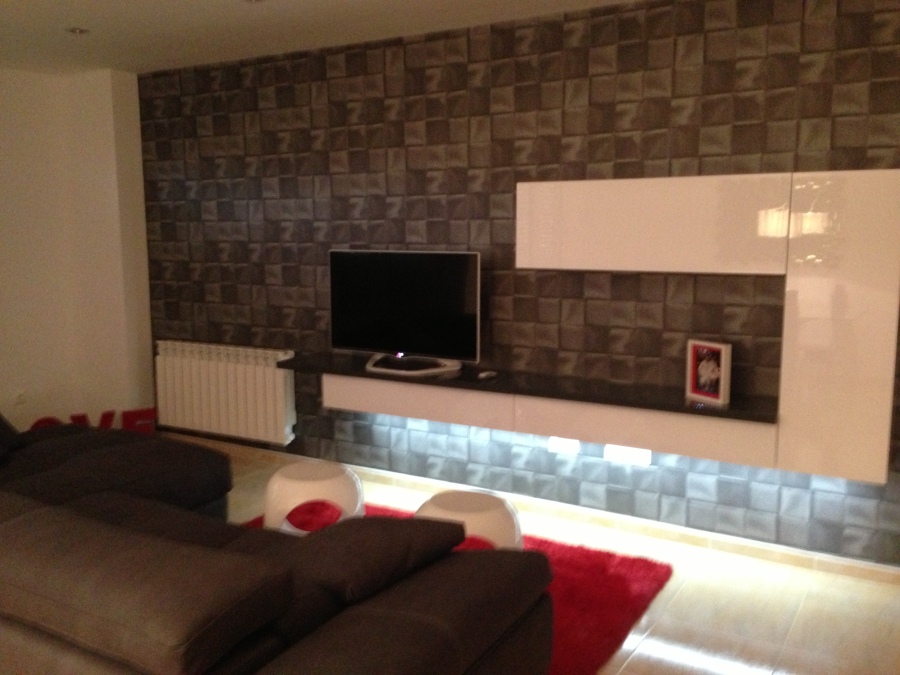 DETALLE MUEBLE ILUMINADO