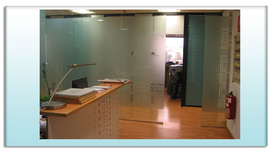 Diseño y rotulación oficinas