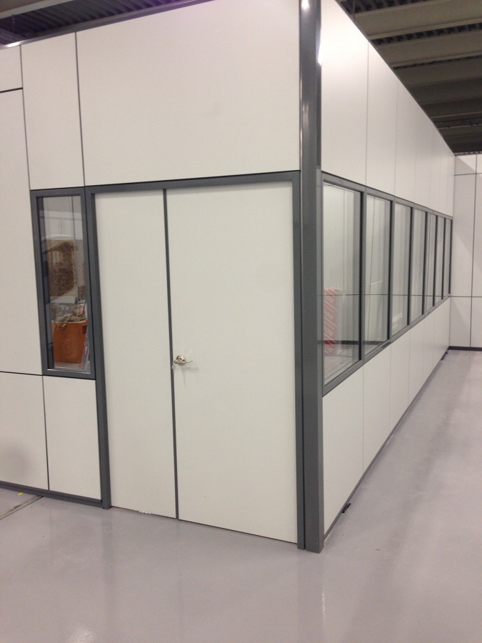 Divisiones de oficina con aislamiento acústico