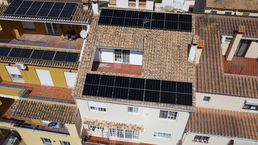 Instalación de placas solares en Segorbe