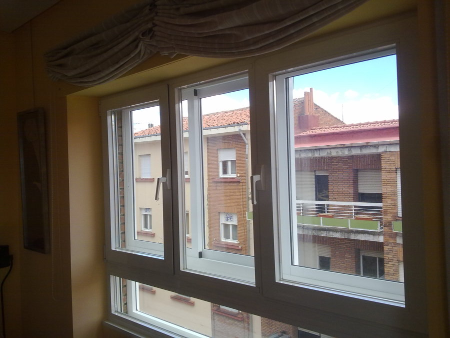 doble ventana con montante y fijo