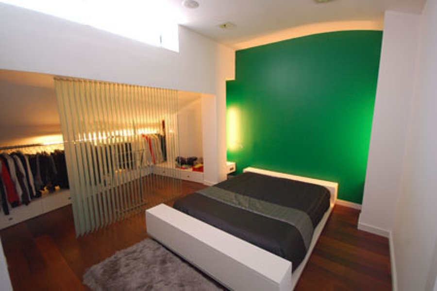 Dormitorio en vivienda en bloque