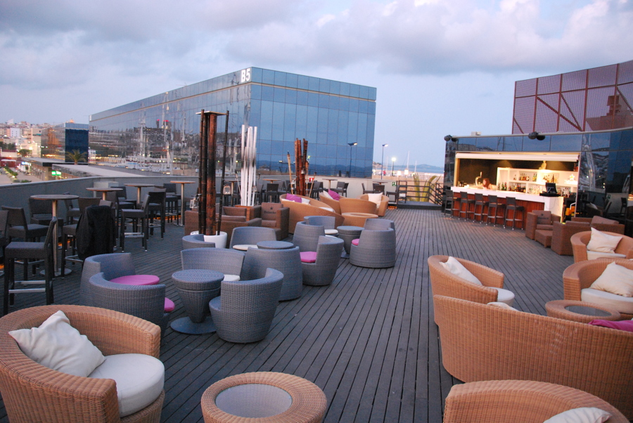 Proyecto de implantación de un Bar - Restaurant con Terraza Chill Out