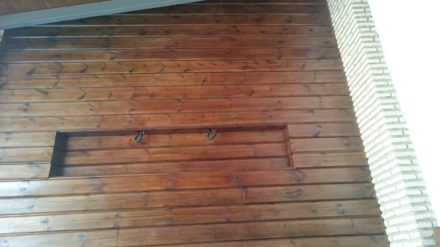 Salón en terminación madera 