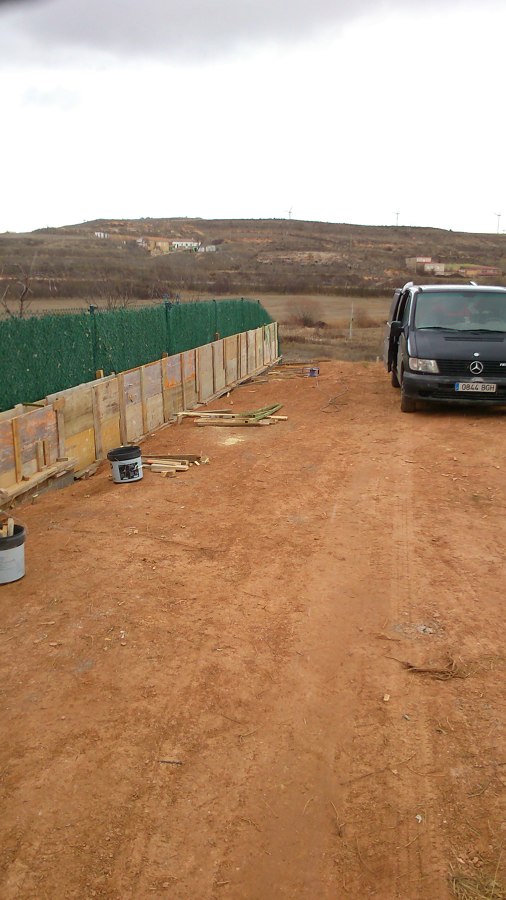 Encofrado murete paso 1