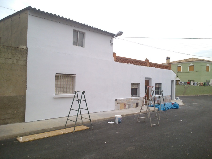 Final de pintura fachada.