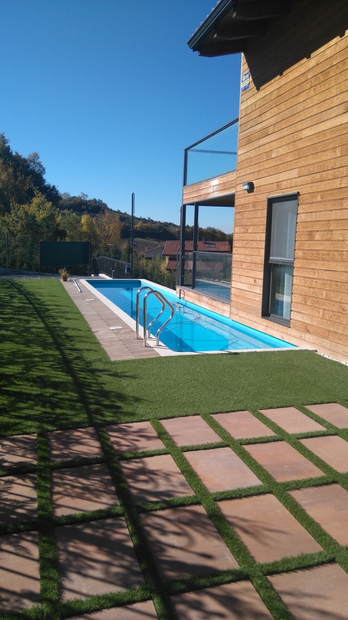 La piscina de Luis
