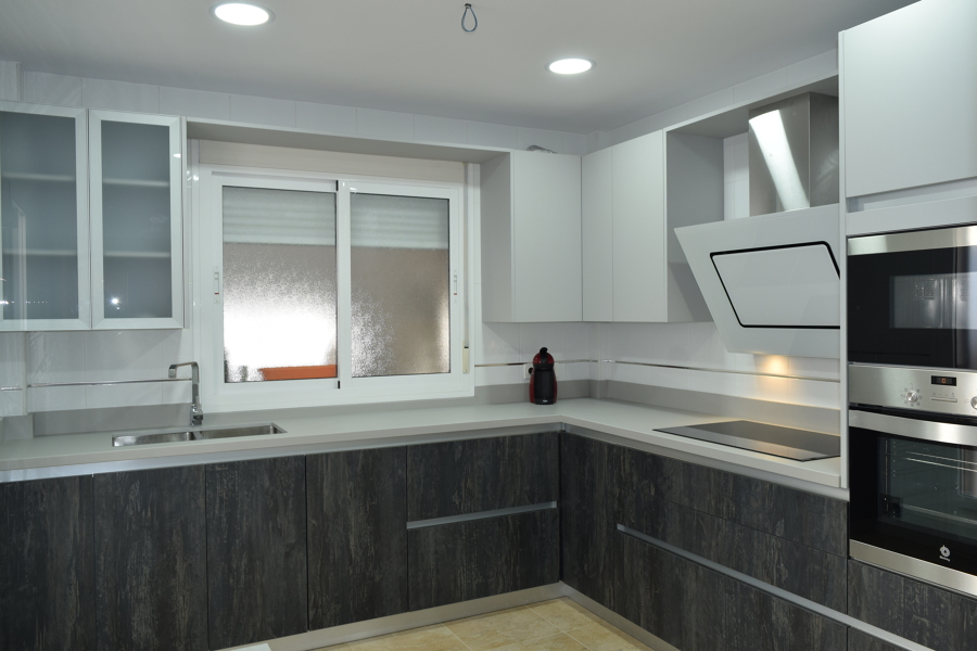 COCINA AMUEBLADA EN LA MOJONERA