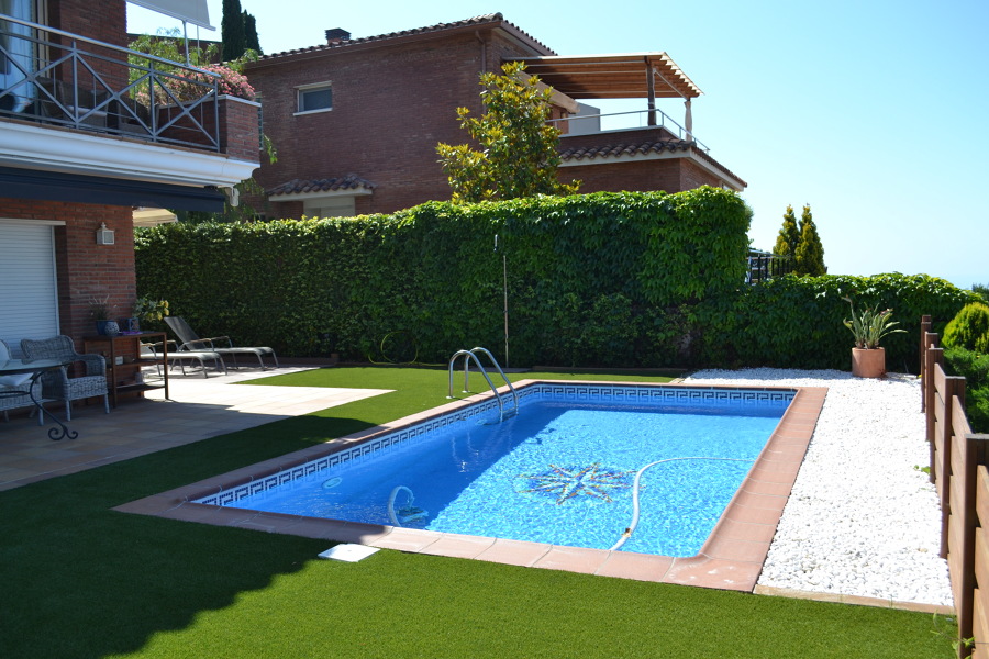 Instalación Césped Artificial Teia