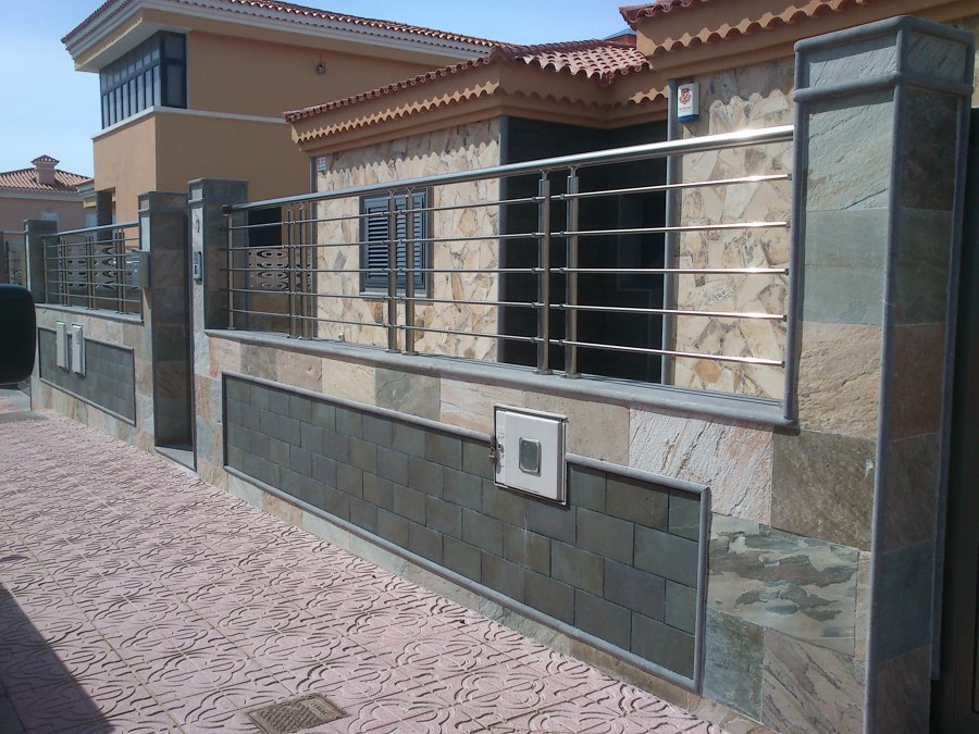 vallado en aluminio imitación acero inox