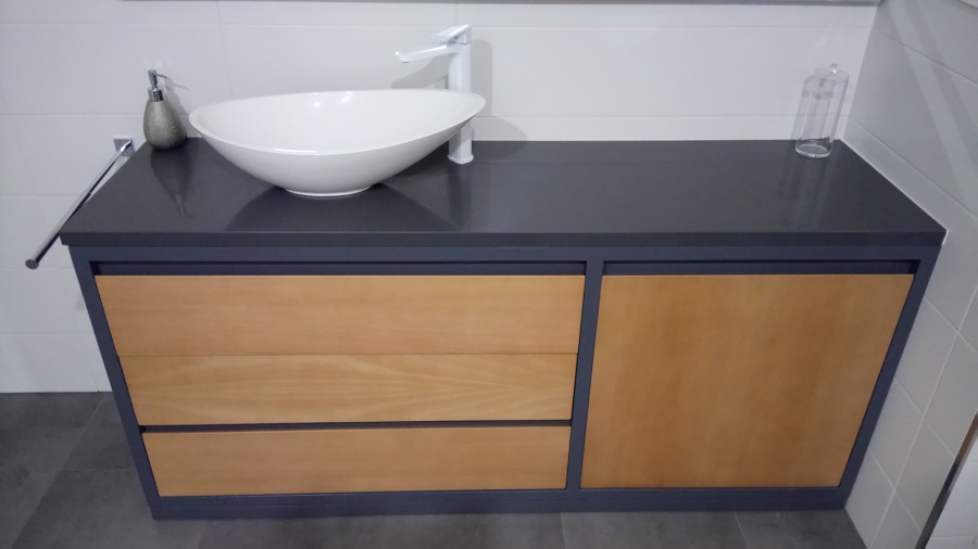 Lavabo elevado o de sobreponer