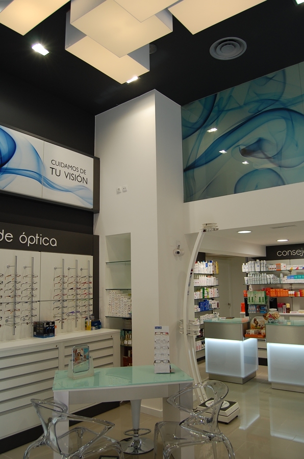 Reforma de farmacia en Zamora: Interior